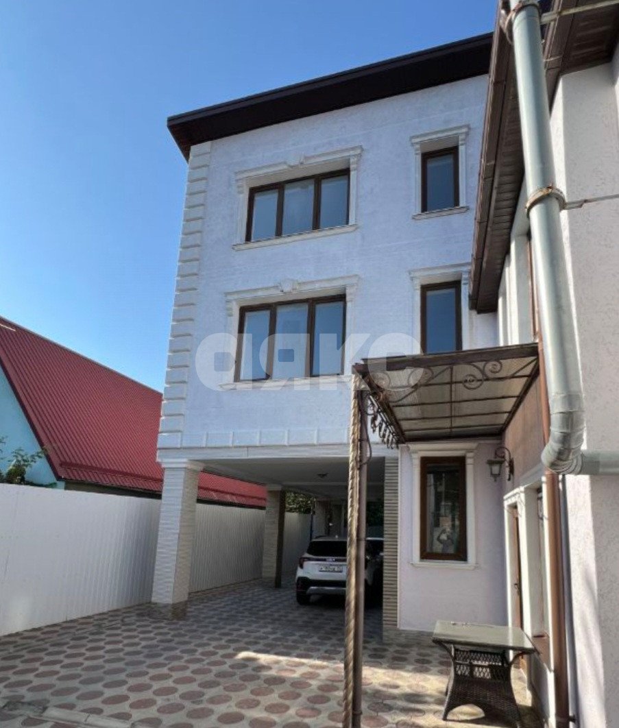 Фото №11: Коттедж 427 м² + 5.9 сот. - Анапа, ул. Маяковского, 132