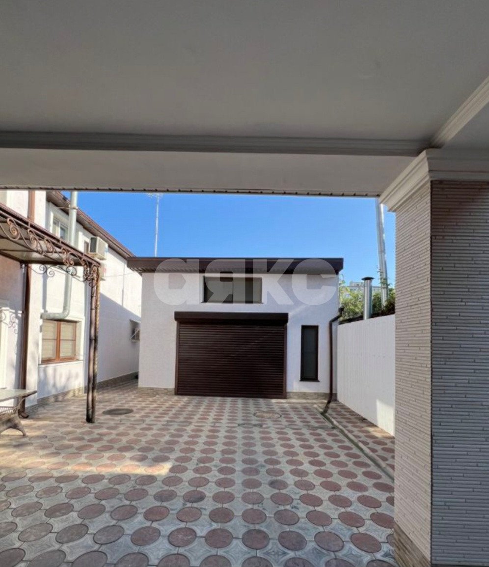 Фото №10: Коттедж 427 м² + 5.9 сот. - Анапа, ул. Маяковского, 132