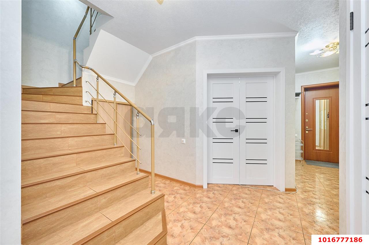 Фото №13: Дом 140 м² + 2.2 сот. - Краснодар, Прикубанский внутригородской округ, Калинино, мкр. Завод Радиоизмерительных Приборов, ул. Алуштинская, 15