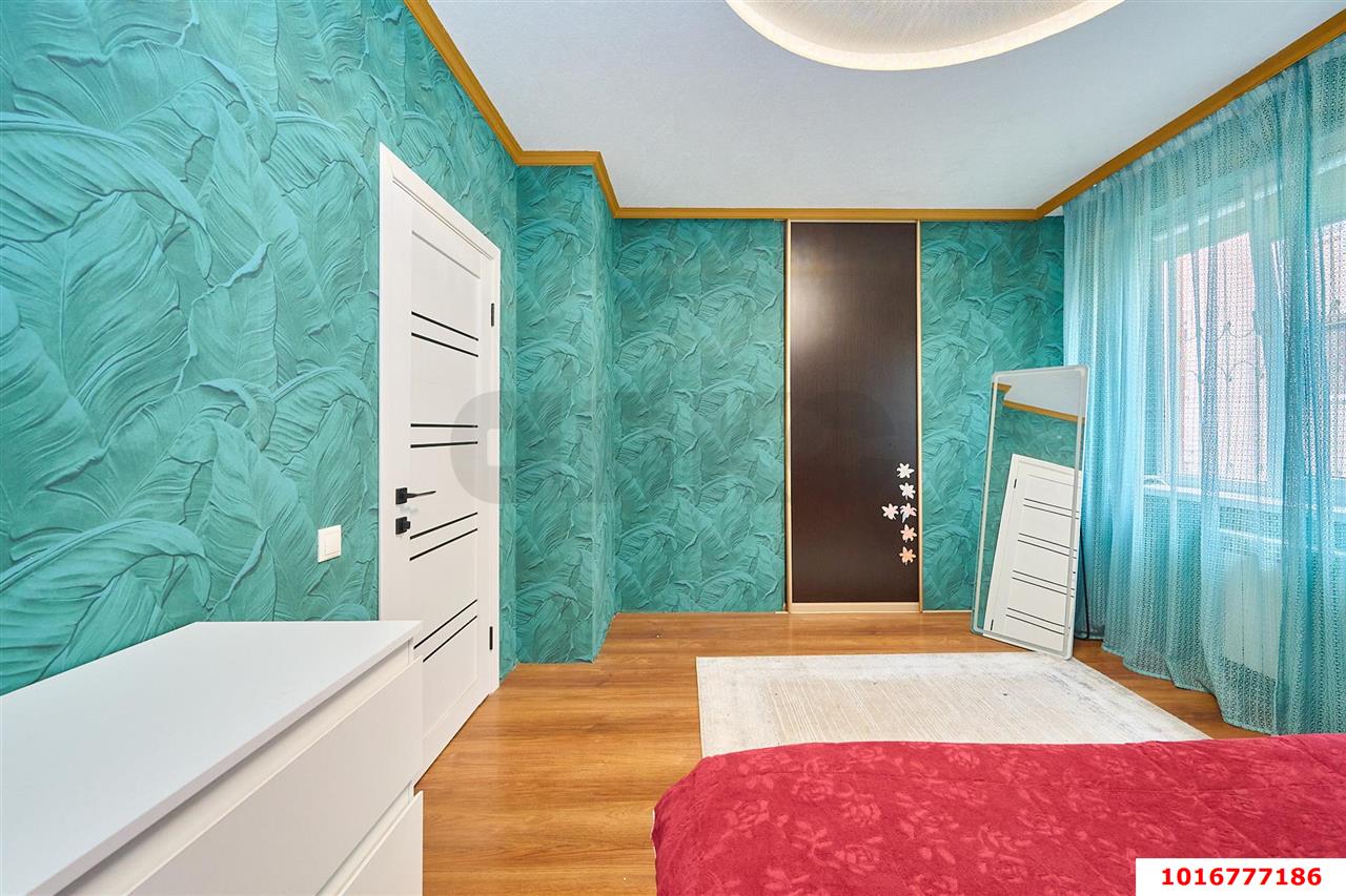 Фото №15: Дом 140 м² + 2.2 сот. - Краснодар, Прикубанский внутригородской округ, Калинино, мкр. Завод Радиоизмерительных Приборов, ул. Алуштинская, 15