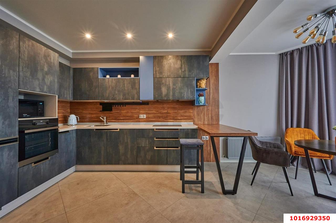 Фото №1: 2-комнатная квартира 61 м² - Краснодар, ЖК Седьмой Континент, Прикубанский внутригородской округ, Фестивальный, Отделение № 1 совхоза Солнечный, мкр. жилой комплекс Седьмой Континент, ул. Совхозная, 1к3