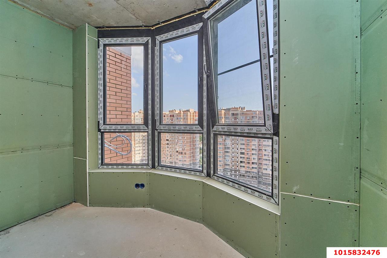 Фото №5: 4-комнатная квартира 190 м² - Краснодар, Прикубанский внутригородской округ, Фестивальный, мкр. Солнечный, ул. Казбекская, 16