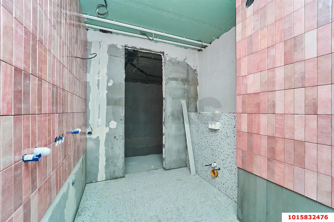 Фото №9: 4-комнатная квартира 190 м² - Краснодар, Прикубанский внутригородской округ, Фестивальный, мкр. Солнечный, ул. Казбекская, 16