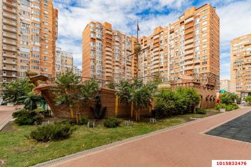 Фото №1: 4-комнатная квартира 179 м² - Краснодар, мкр. Солнечный, ул. Казбекская, 16