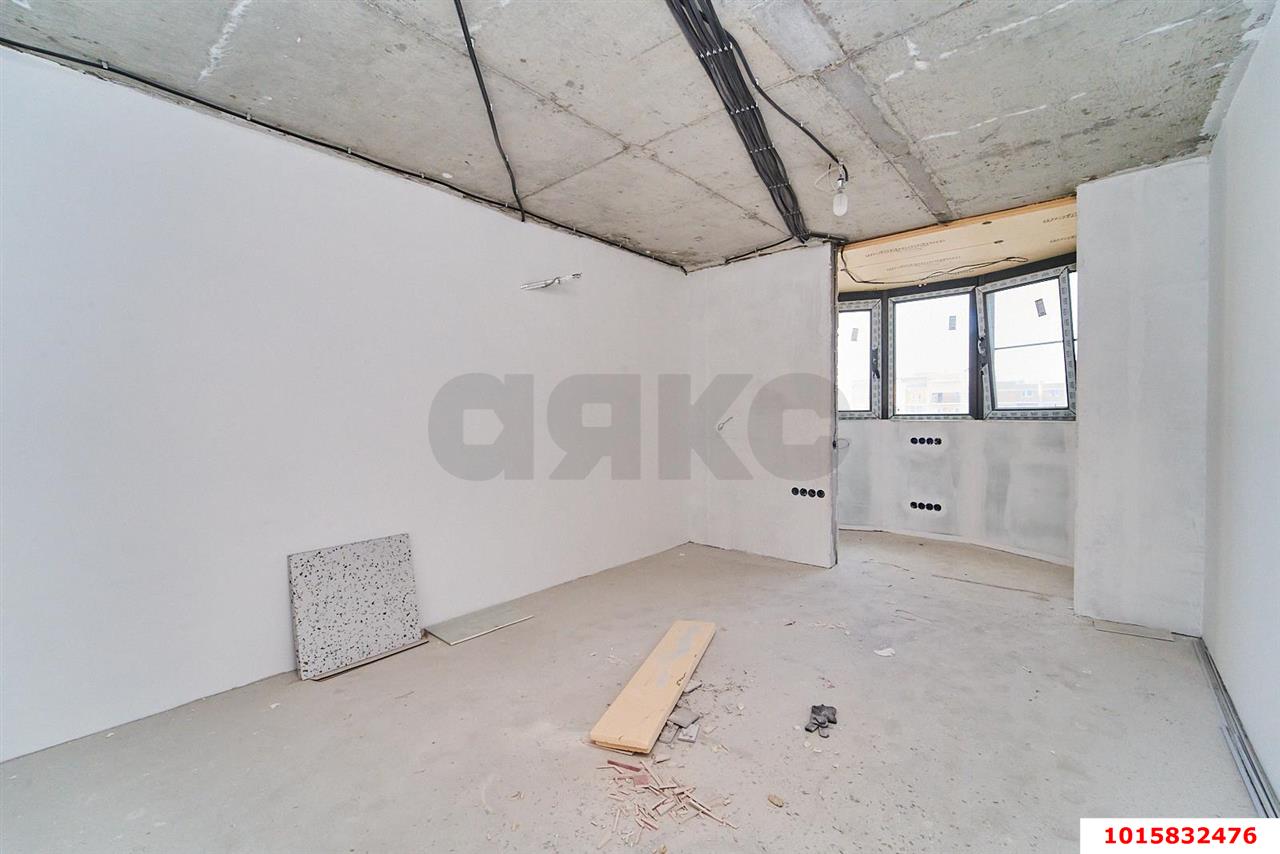 Фото №11: 4-комнатная квартира 190 м² - Краснодар, Прикубанский внутригородской округ, Фестивальный, мкр. Солнечный, ул. Казбекская, 16