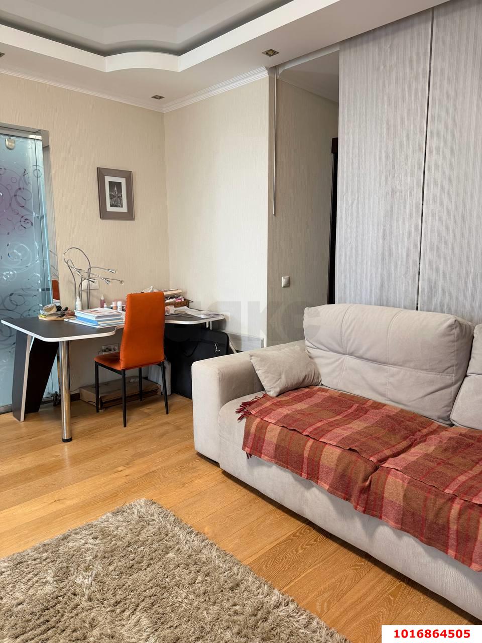 Фото №2: 1-комнатная квартира 60 м² - Краснодар, Карасунский внутригородской округ, Центральный внутригородской округ, мкр. Черёмушки, ул. Селезнёва, 88/1