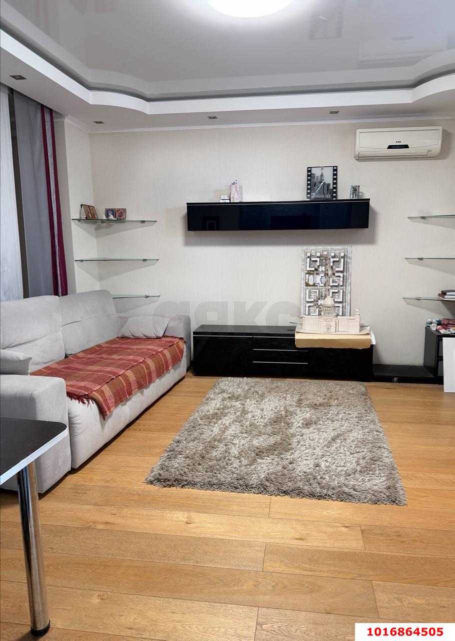 Фото №1: 1-комнатная квартира 60 м² - Краснодар, Карасунский внутригородской округ, Центральный внутригородской округ, мкр. Черёмушки, ул. Селезнёва, 88/1