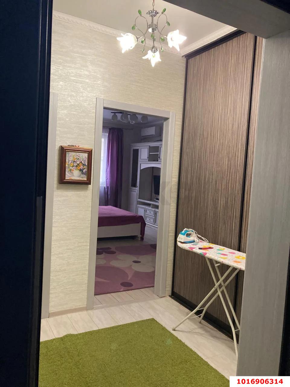 Фото №12: 1-комнатная квартира 53 м² - Краснодар, Западный внутригородской округ, мкр. Юбилейный, ул. 70-летия Октября, 1/1