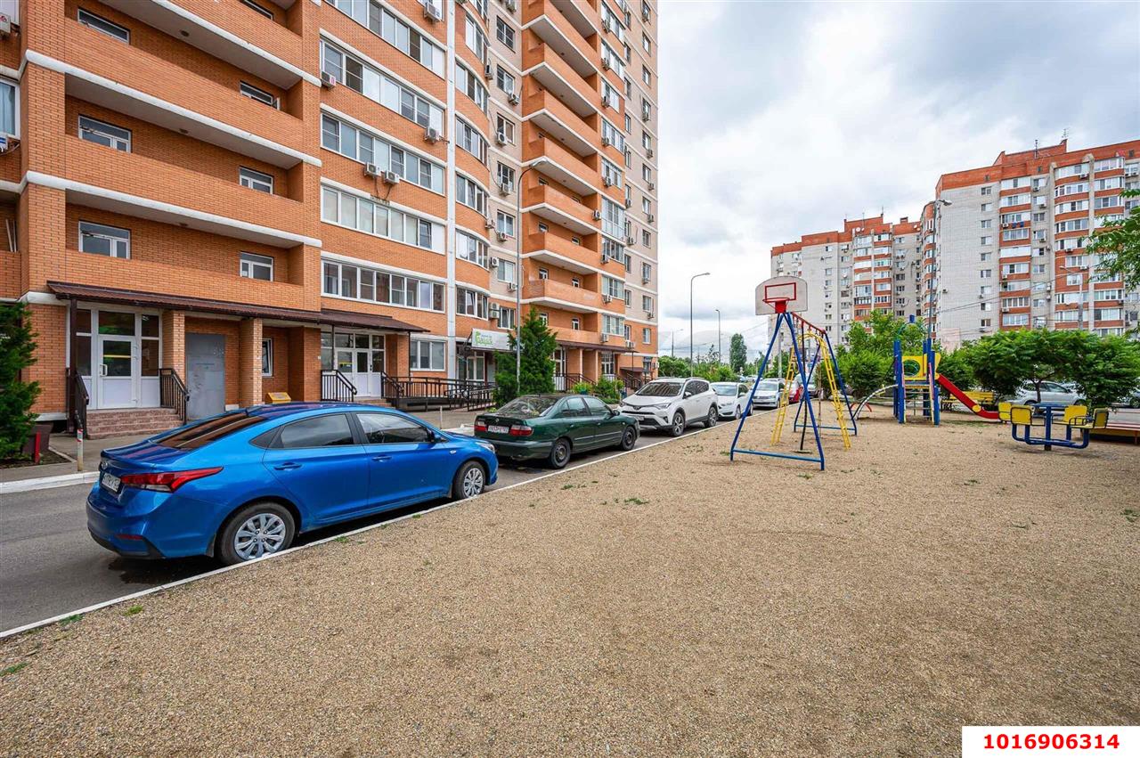 Фото №16: 1-комнатная квартира 53 м² - Краснодар, Западный внутригородской округ, мкр. Юбилейный, ул. 70-летия Октября, 1/1