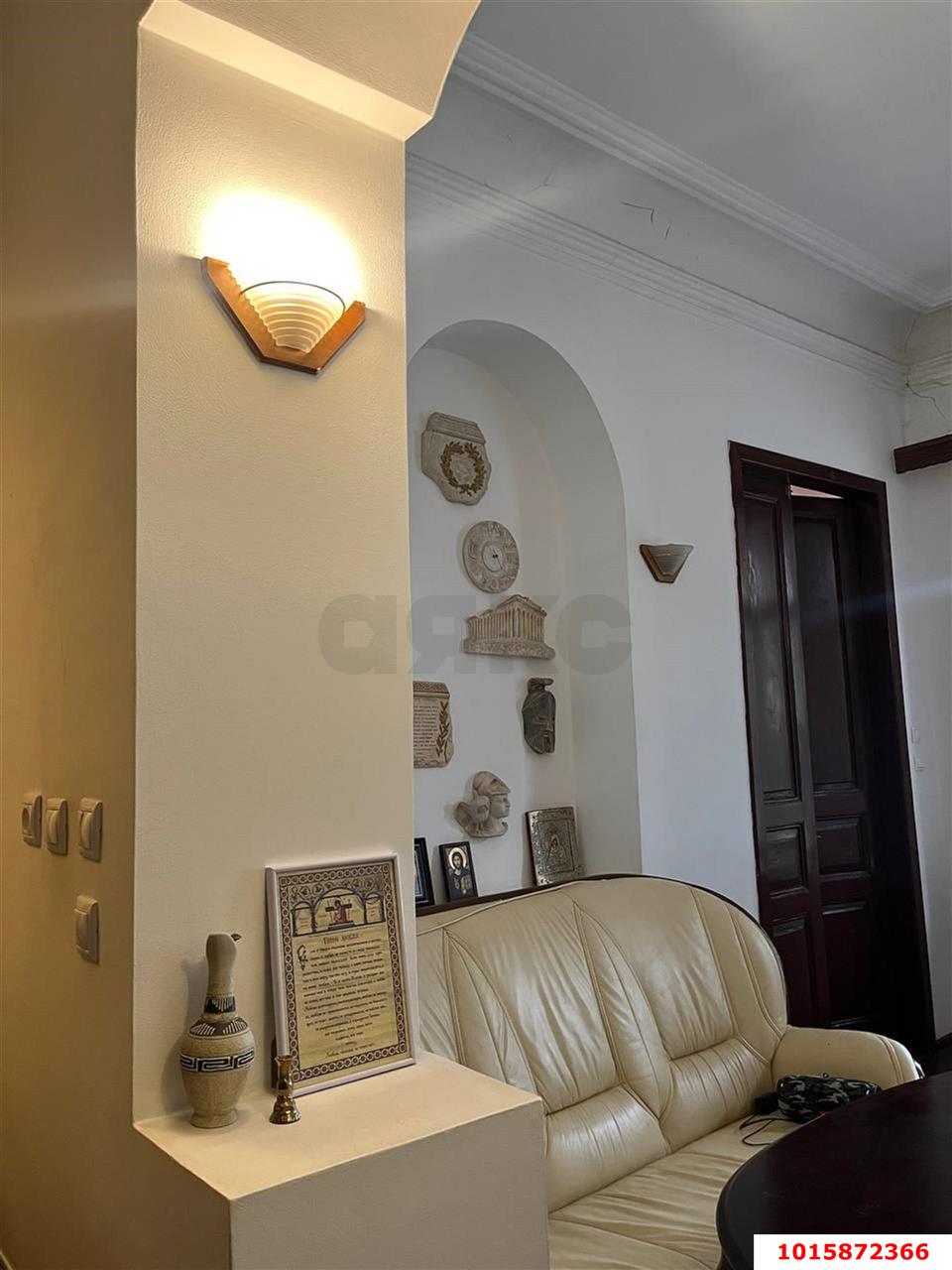 Фото №2: Дом 108 м² + 4 сот. - Краснодар, Центральный внутригородской округ, мкр. Центральный, ул. Карасунская, 120