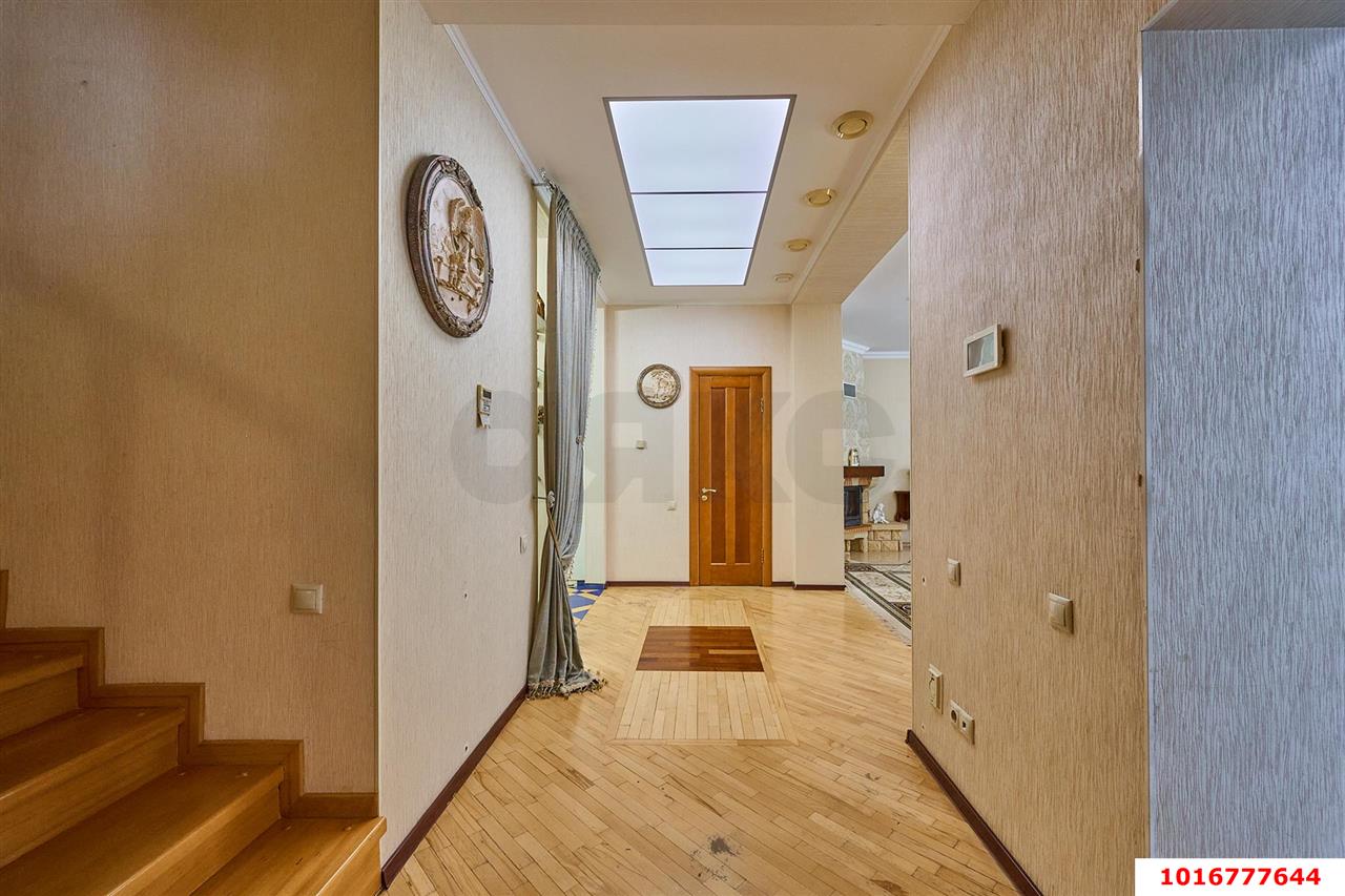 Фото №31: Дом 373 м² + 7.5 сот. - Краснодар, Прикубанский внутригородской округ, мкр. Фестивальный, ул. Геленджикская, 12