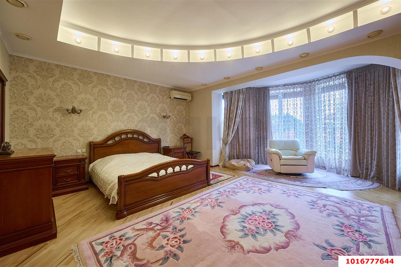 Фото №14: Дом 373 м² + 7.5 сот. - Краснодар, Прикубанский внутригородской округ, мкр. Фестивальный, ул. Геленджикская, 12