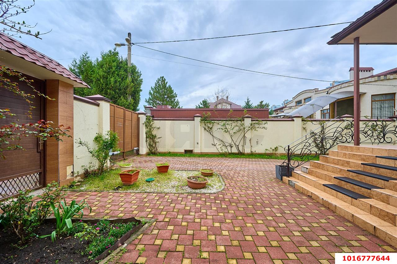 Фото №5: Дом 373 м² + 7.5 сот. - Краснодар, Прикубанский внутригородской округ, мкр. Фестивальный, ул. Геленджикская, 12