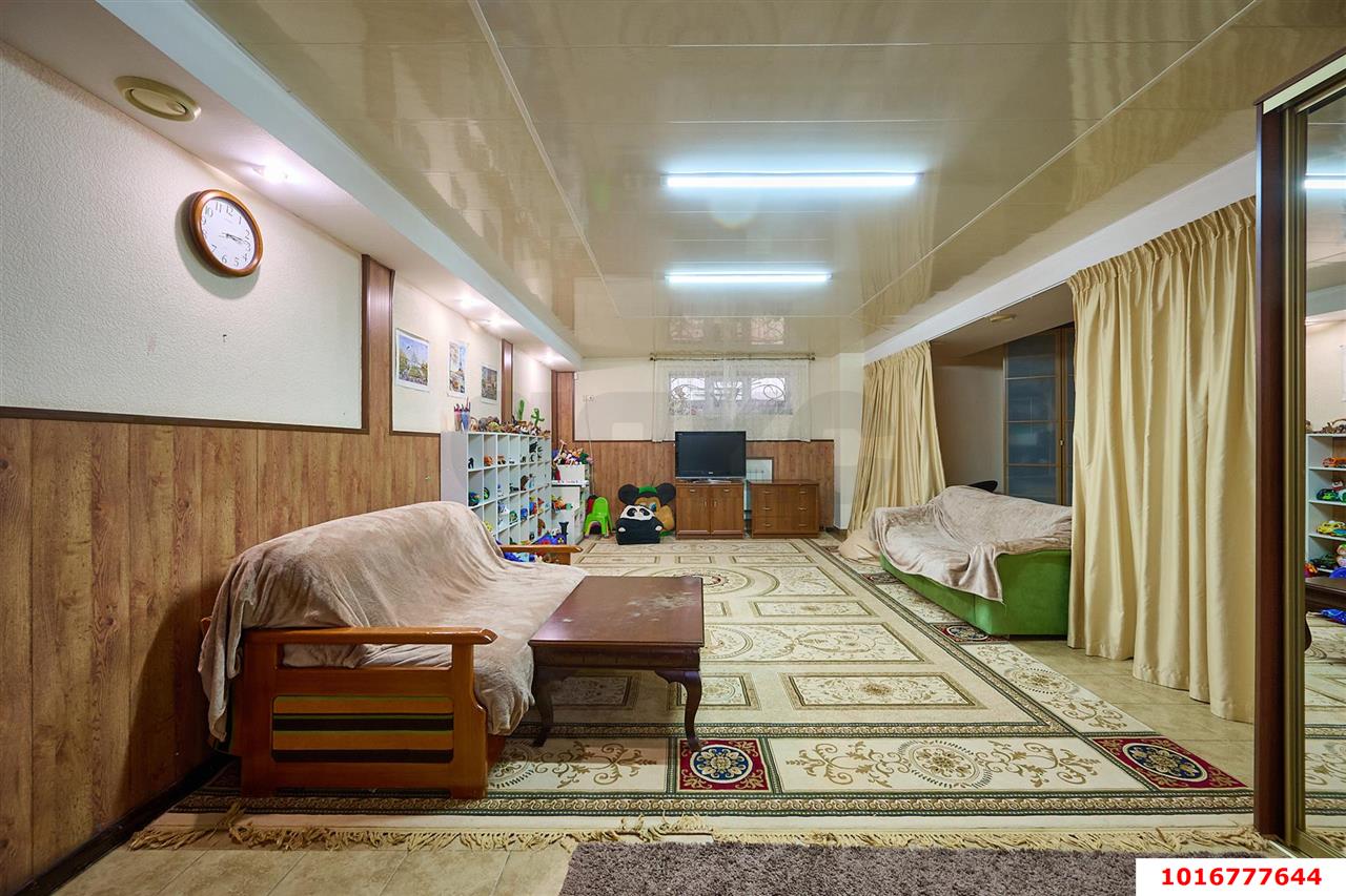 Фото №33: Дом 373 м² + 7.5 сот. - Краснодар, Прикубанский внутригородской округ, мкр. Фестивальный, ул. Геленджикская, 12