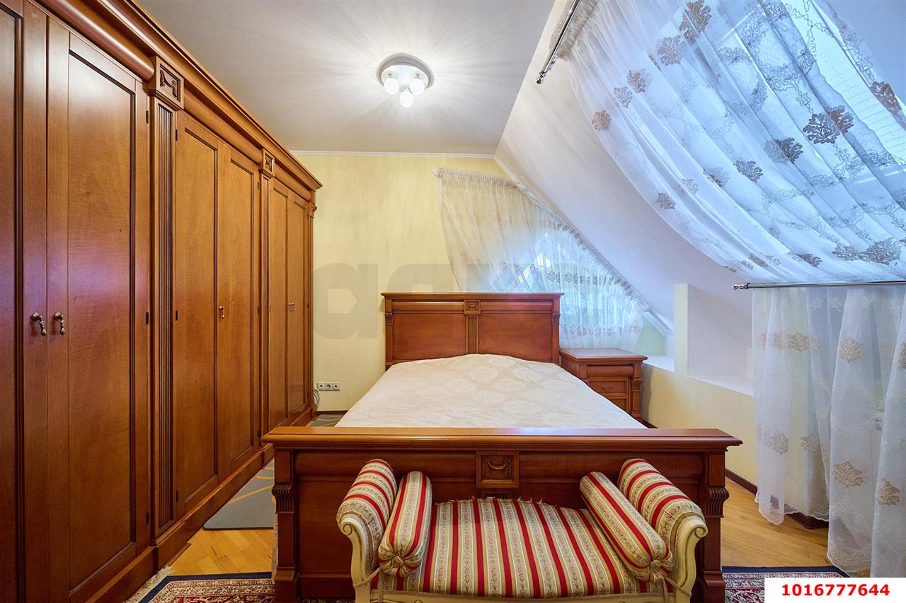 Фото №21: Дом 373 м² + 7.5 сот. - Краснодар, Прикубанский внутригородской округ, мкр. Фестивальный, ул. Геленджикская, 12