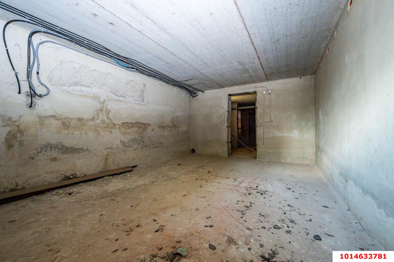 Фото №10: Торговое помещение 80 м² - Краснодар, Прикубанский внутригородской округ, мкр. Краевая Клиническая Больница, ул. Восточно-Кругликовская, 77