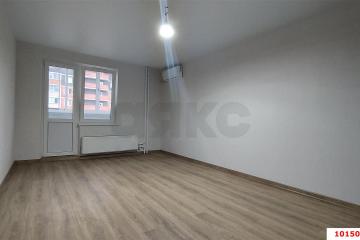 Фото №1: 1-комнатная квартира 37 м² - Краснодар, мкр. Гидростроителей, пр-кт имени писателя Знаменского, 17