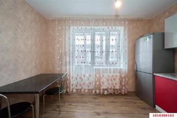 Фото №3: 1-комнатная квартира 34 м² - Новая Адыгея, мкр. жилой комплекс Золотая линия 2, ул. Бжегокайская, 25к1