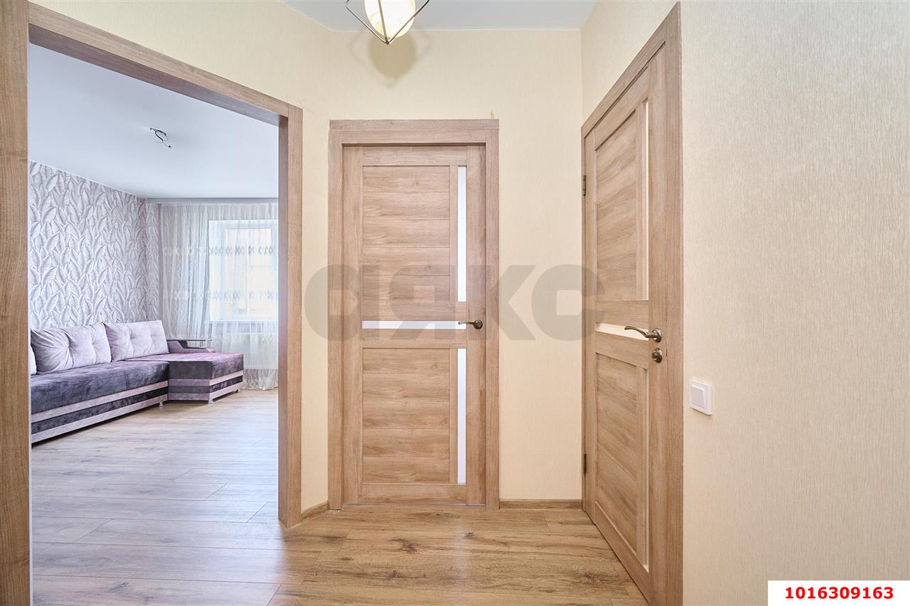 Фото №10: 1-комнатная квартира 38 м² - Новая Адыгея, мкр. жилой комплекс Золотая линия 2, ул. Бжегокайская, 25к1