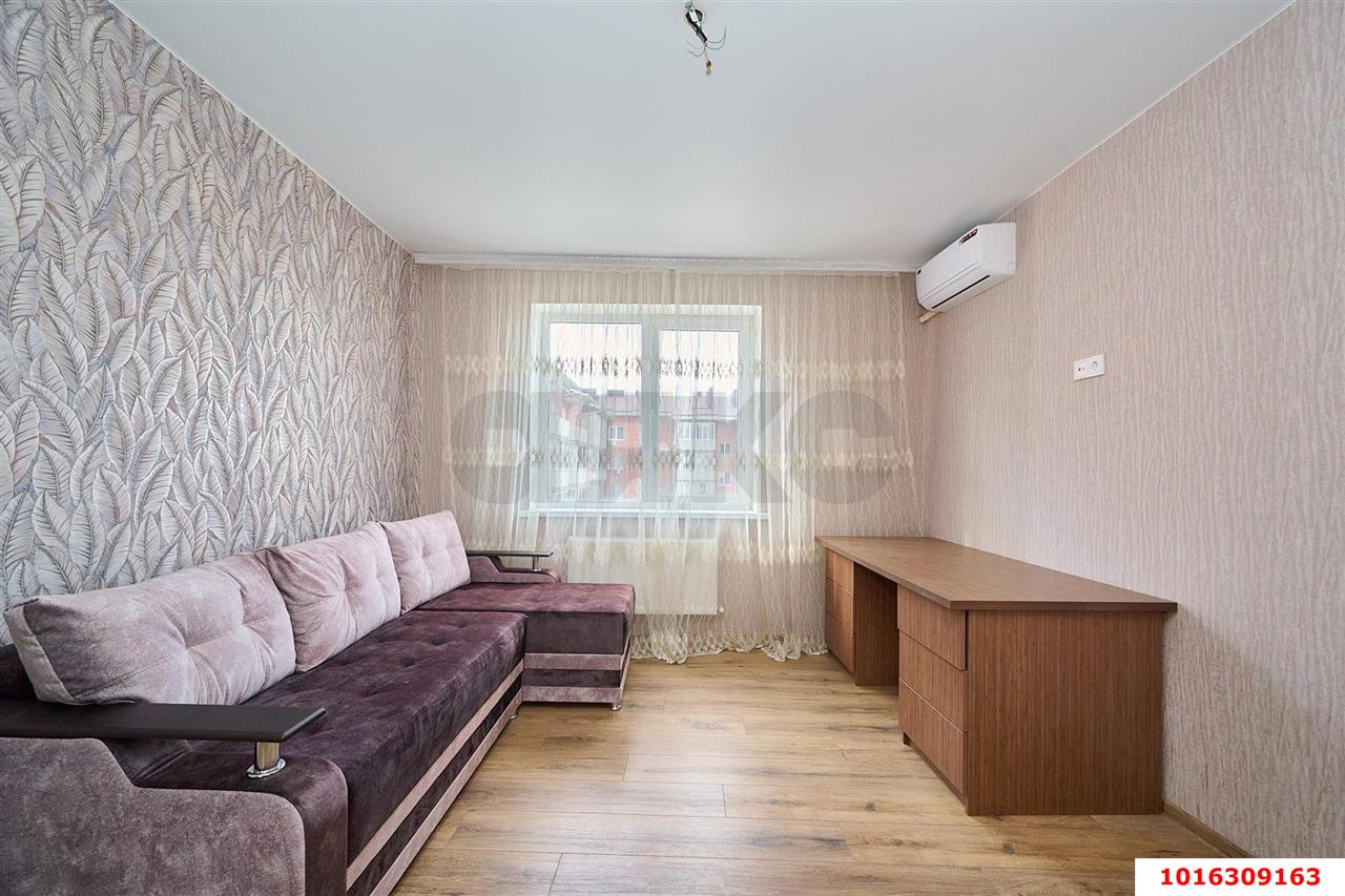 Фото №6: 1-комнатная квартира 38 м² - Новая Адыгея, мкр. жилой комплекс Золотая линия 2, ул. Бжегокайская, 25к1