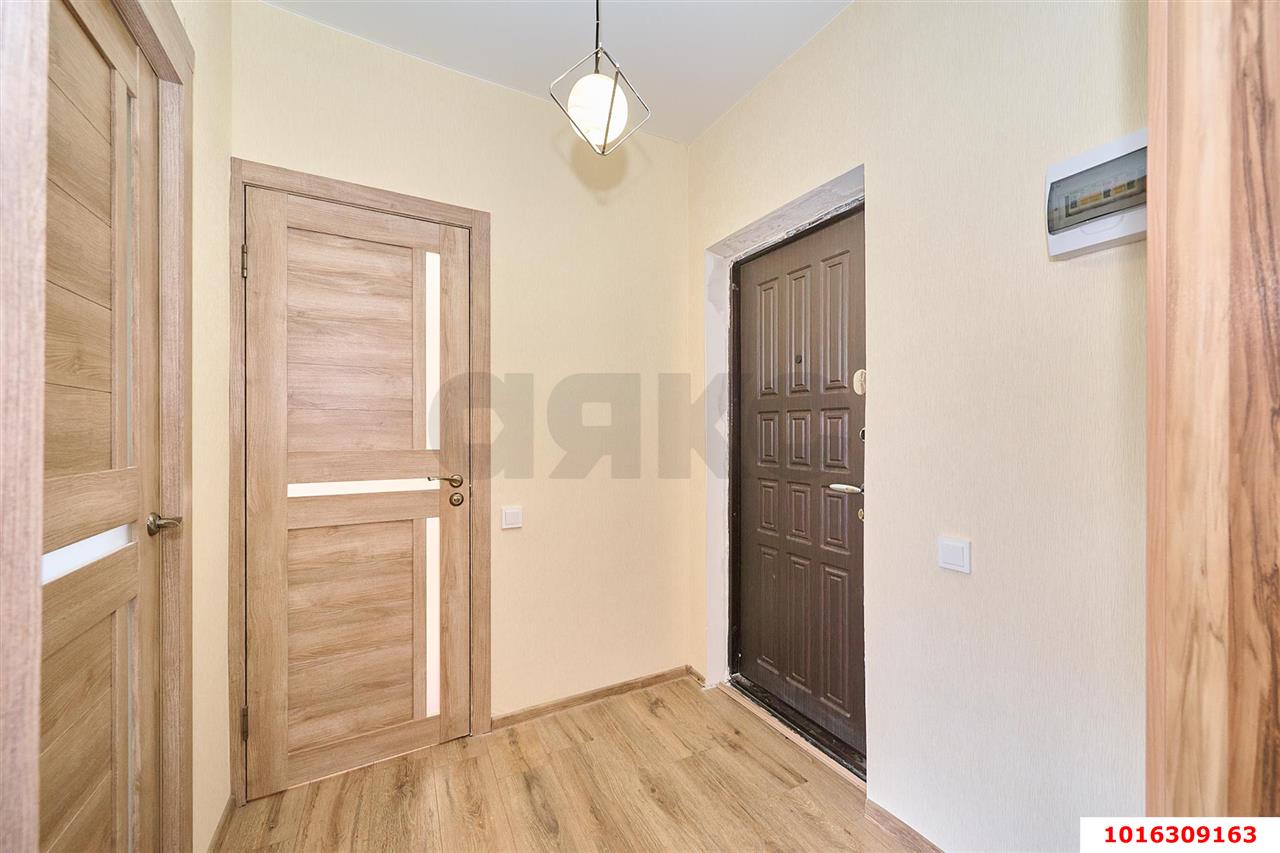 Фото №11: 1-комнатная квартира 38 м² - Новая Адыгея, мкр. жилой комплекс Золотая линия 2, ул. Бжегокайская, 25к1