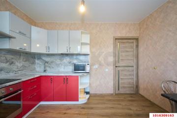 Фото №5: 1-комнатная квартира 34 м² - Новая Адыгея, мкр. жилой комплекс Золотая линия 2, ул. Бжегокайская, 25к1