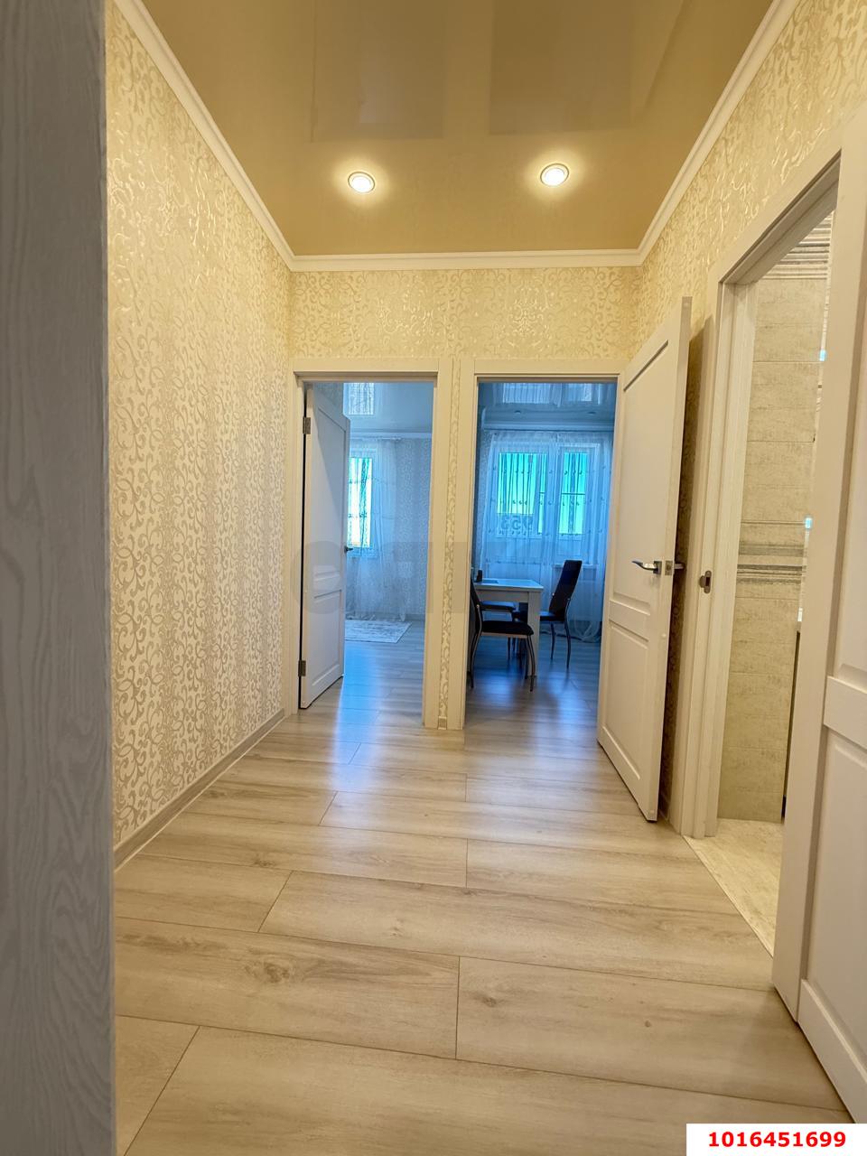 Фото №10: 1-комнатная квартира 35 м² - Российский, мкр. Прикубанский внутригородской округ, ул. имени В.М. Комарова, 21В