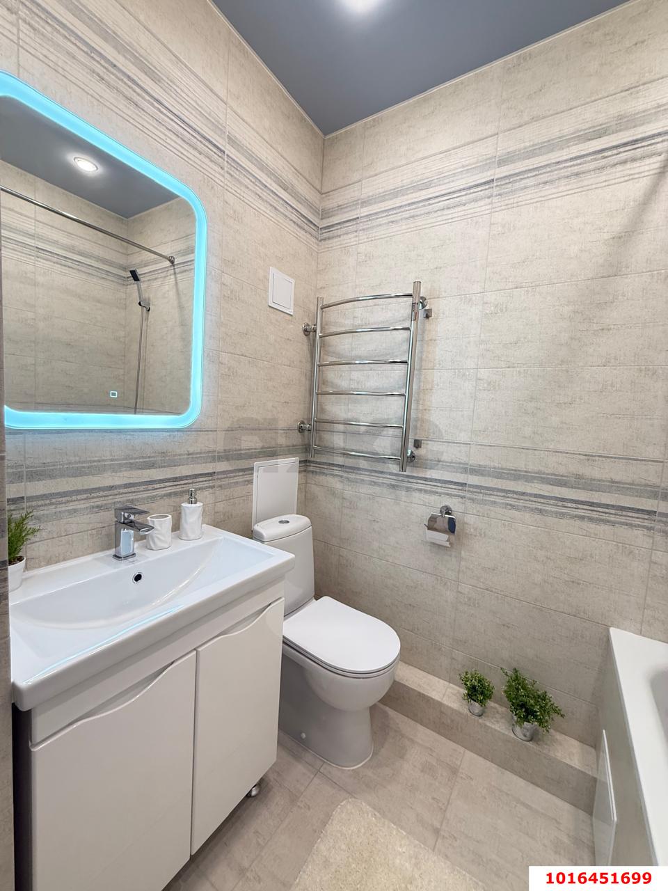 Фото №11: 1-комнатная квартира 35 м² - Российский, мкр. Прикубанский внутригородской округ, ул. имени В.М. Комарова, 21В