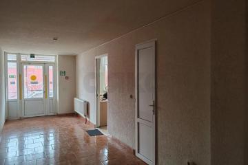 Фото №2: Коммерция 105 м² - Краснодар, мкр. Западный внутригородской округ, ул. Фёдора Лузана, 4