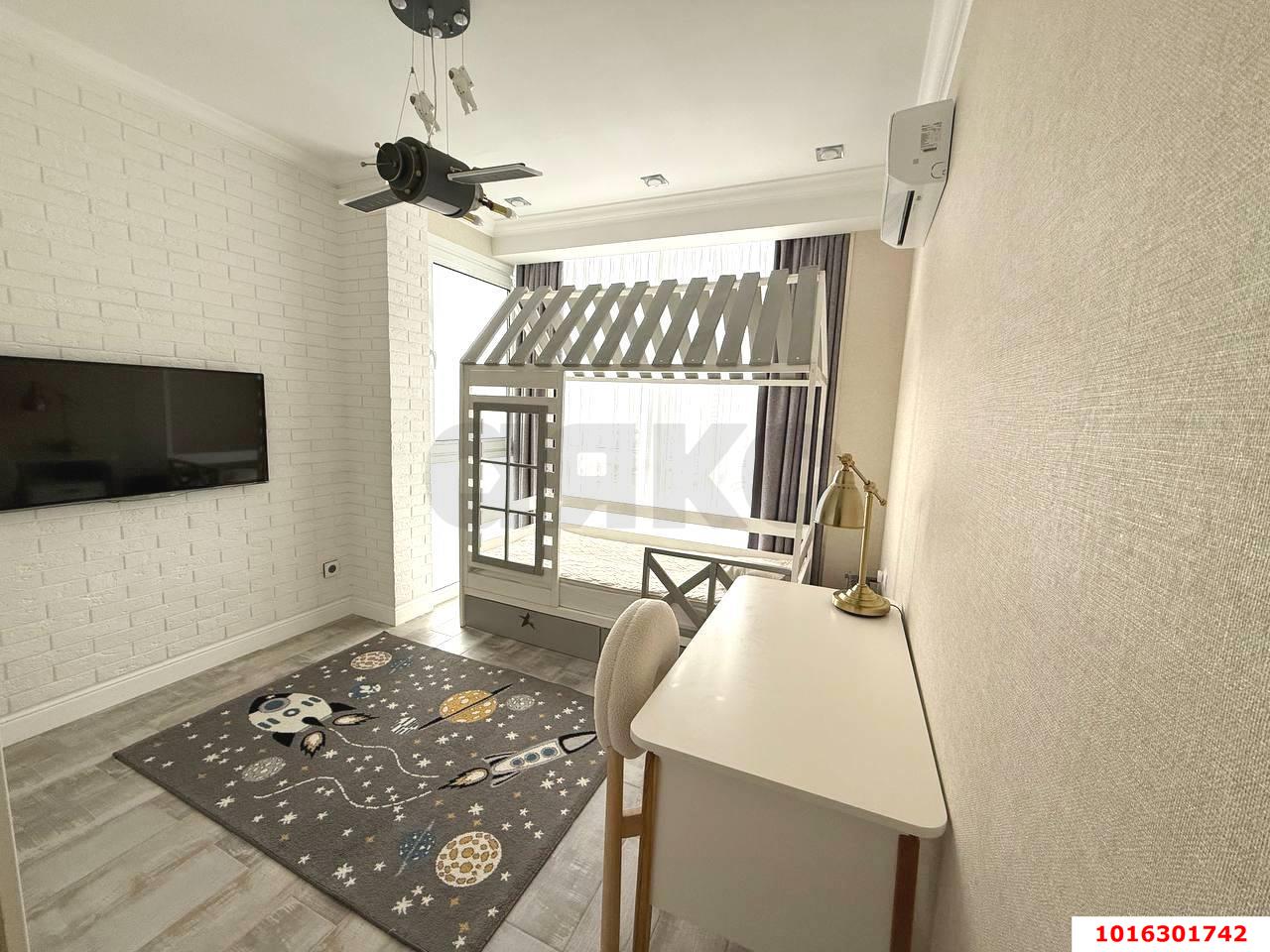 Фото №9: 3-комнатная квартира 79 м² - Краснодар, ЖК Седьмой Континент, Прикубанский внутригородской округ, Фестивальный, Отделение № 1 совхоза Солнечный, мкр. жилой комплекс Седьмой Континент, ул. Совхозная, 1к3