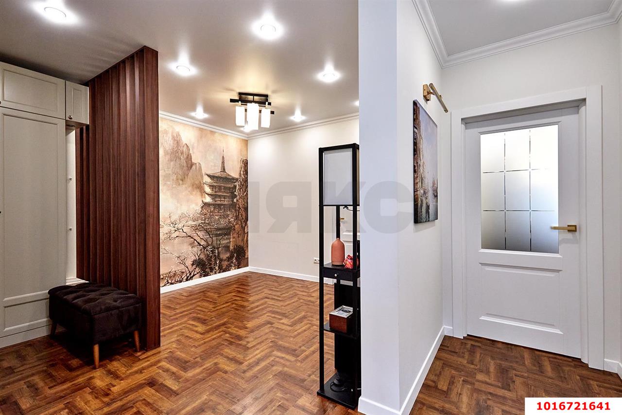 Фото №4: 2-комнатная квартира 65 м² - Краснодар, Прикубанский внутригородской округ, Краевая Клиническая Больница, мкр. жилой комплекс Олимп, ул. Домбайская, 10/2