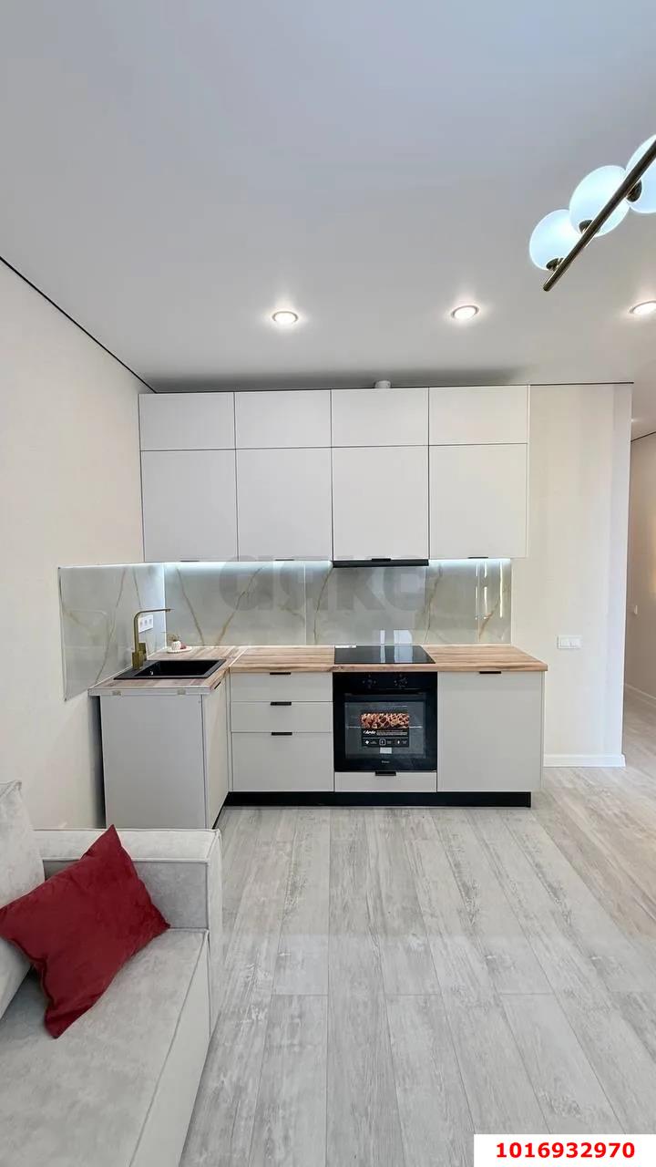 Фото №3: 1-комнатная квартира 35 м² - Краснодар, Прикубанский внутригородской округ, мкр. Россинского, б-р Адмиралтейский, 1