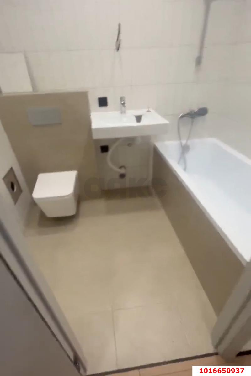 Фото №4: 1-комнатная квартира 43 м² - Краснодар, Прикубанский внутригородской округ, мкр. жилой комплекс Самолёт-6, ул. Ивана Беличенко, 88к1