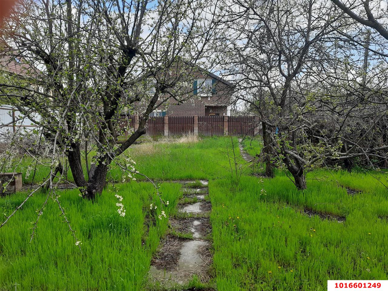 Фото №1: Личное подсобное хозяйство - Знаменский, Карасунский внутригородской округ, мкр. СТ Рассвет, ул. Цветочная, 448/2