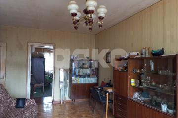 Фото №1: 3-комнатная квартира <span class="whitespace-nowrap">59 м²</span>, <span class="whitespace-nowrap">3/5 эт.</span> - Волгоград, р. Краснооктябрьский, ул. Триумфальная, 5А