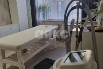 Фото №3: Коммерция 61 м² - Майкоп, мкр. Центр, ул. Советская