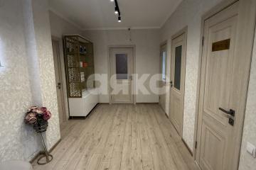 Фото №1: Коммерция 61 м² - Майкоп, мкр. Центр, ул. Советская