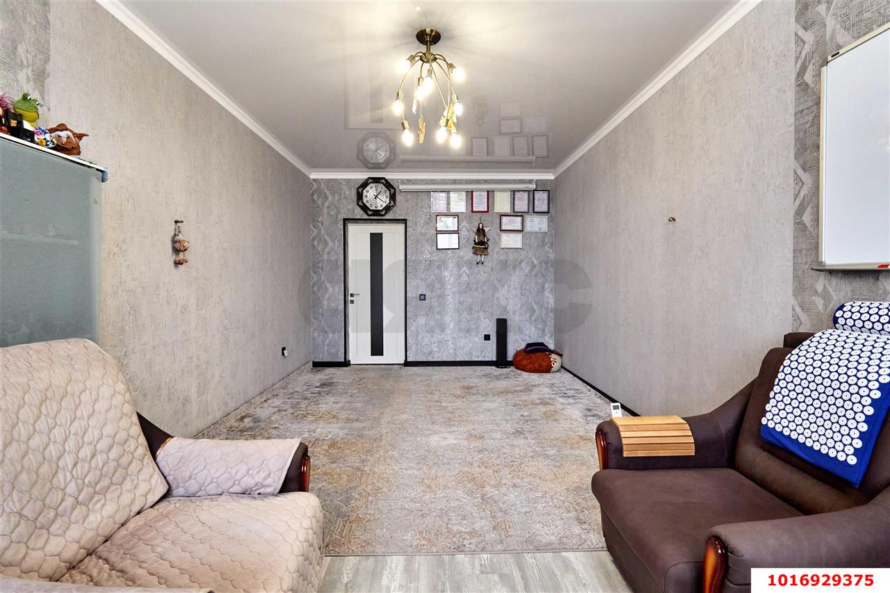 Фото №9: 3-комнатная квартира 102 м² - Краснодар, Центральный внутригородской округ, ЖК Покровский, мкр. Центральный, ул. Промышленная, 33