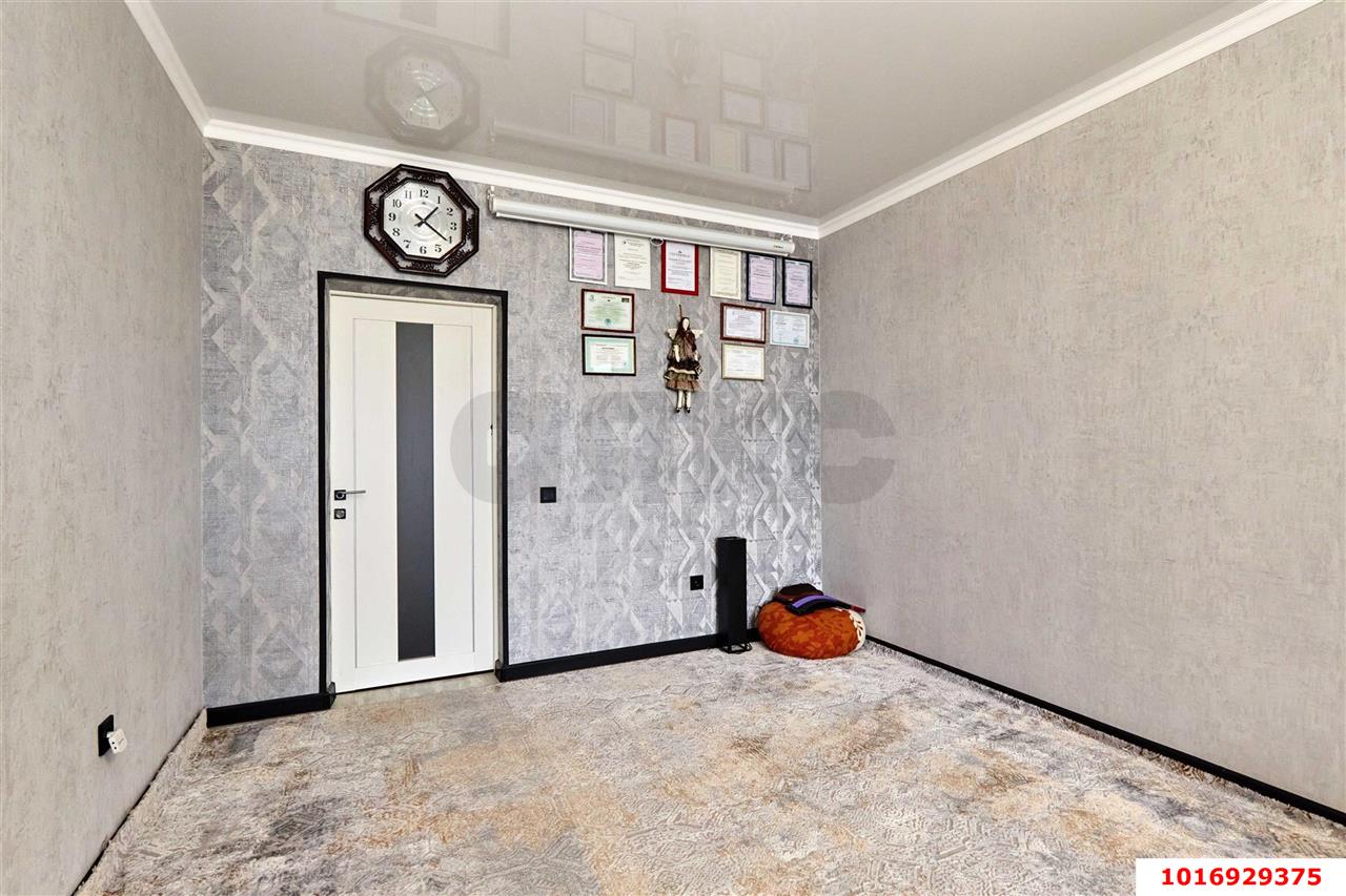 Фото №10: 3-комнатная квартира 102 м² - Краснодар, Центральный внутригородской округ, ЖК Покровский, мкр. Центральный, ул. Промышленная, 33