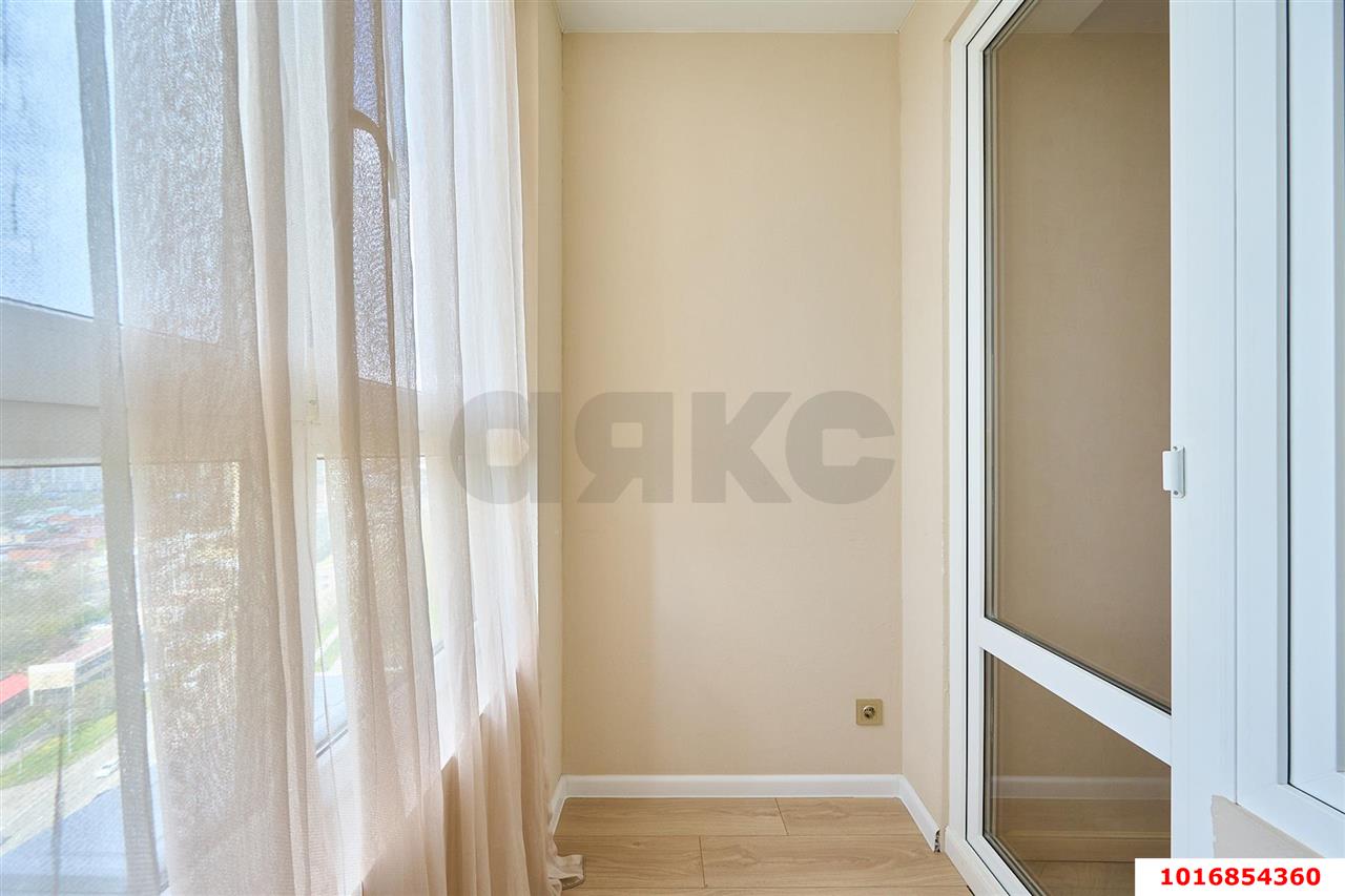 Фото №9: 2-комнатная квартира 70 м² - Краснодар, Пашковский, мкр. Карасунский внутригородской округ, ул. Леонида Лаврова, 4