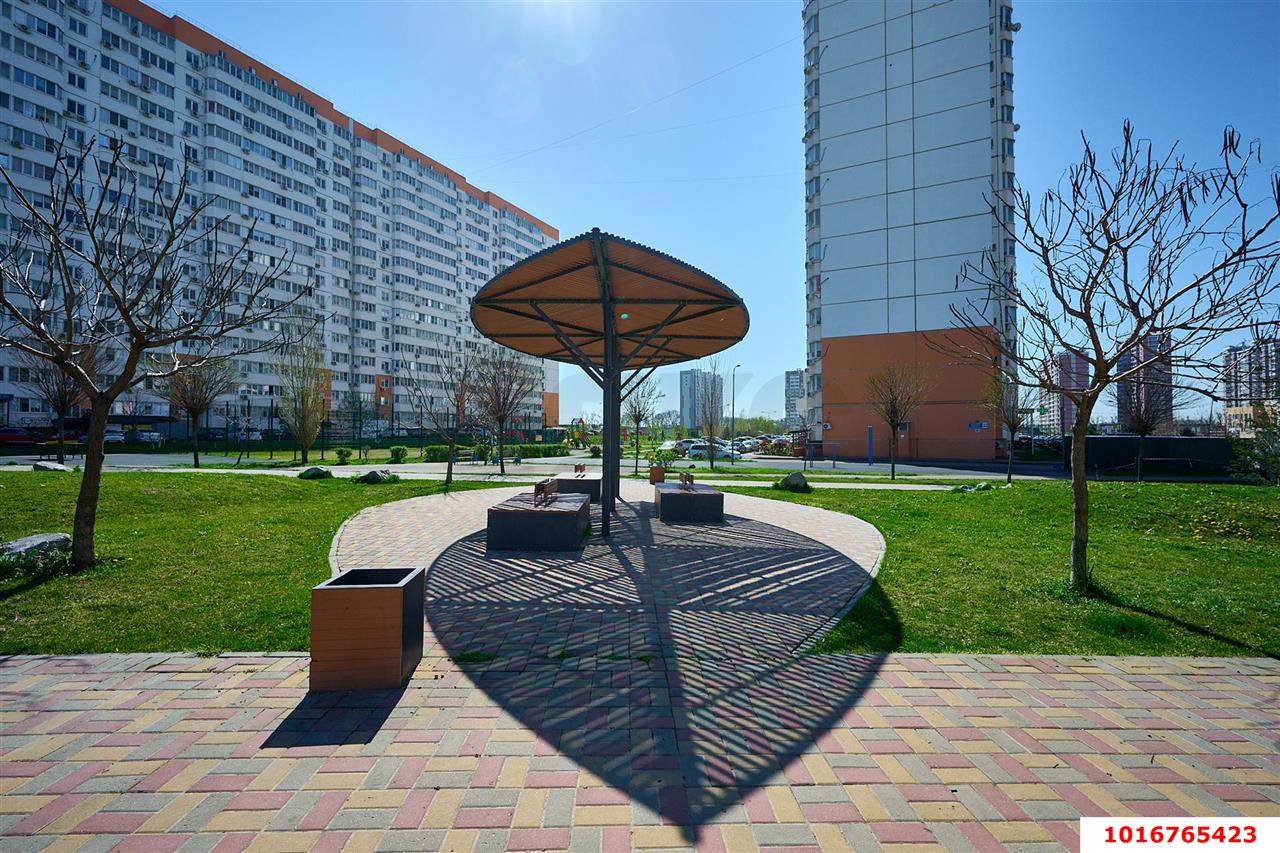 Фото №2: Студия 30 м² - Краснодар, Прикубанский внутригородской округ, ж/р Восточный, ул. Героя Владислава Посадского, 32