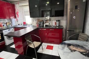 Фото №1: 4-комнатная квартира 98 м² - Энем, ул. Перова, 53