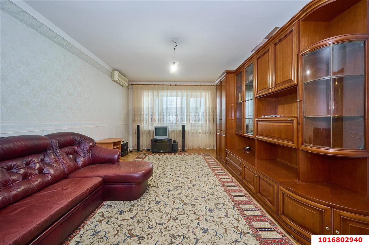 Фото №3: 3-комнатная квартира 130 м² - Краснодар, Прикубанский внутригородской округ, мкр. Фестивальный, ул. Яна Полуяна, 17