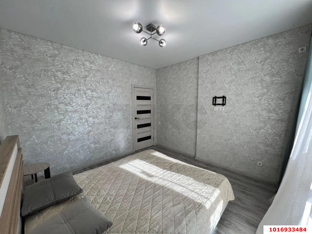 Фото №8: 2-комнатная квартира 46 м² - Краснодар, жилой комплекс Стрижи, Карасунский внутригородской округ, мкр. Гидростроителей, ул. Автолюбителей, 1Г