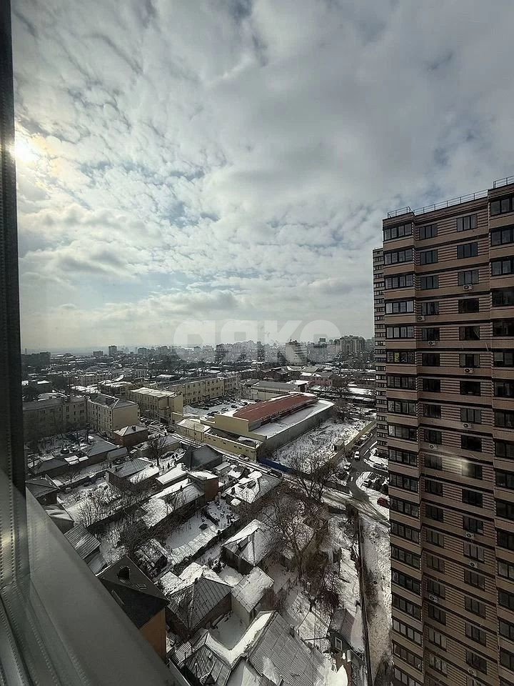 Фото №8: 2-комнатная квартира <span class="whitespace-nowrap">42 м²</span>, <span class="whitespace-nowrap">15/17 эт.</span> - Ростов-на-Дону, Пролетарский, мкр. Нахичевань, ул. 26-я Линия, 35