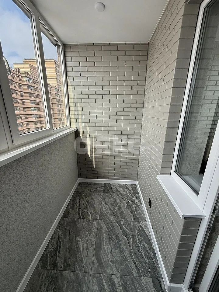 Фото №7: 2-комнатная квартира <span class="whitespace-nowrap">42 м²</span>, <span class="whitespace-nowrap">15/17 эт.</span> - Ростов-на-Дону, Пролетарский, мкр. Нахичевань, ул. 26-я Линия, 35