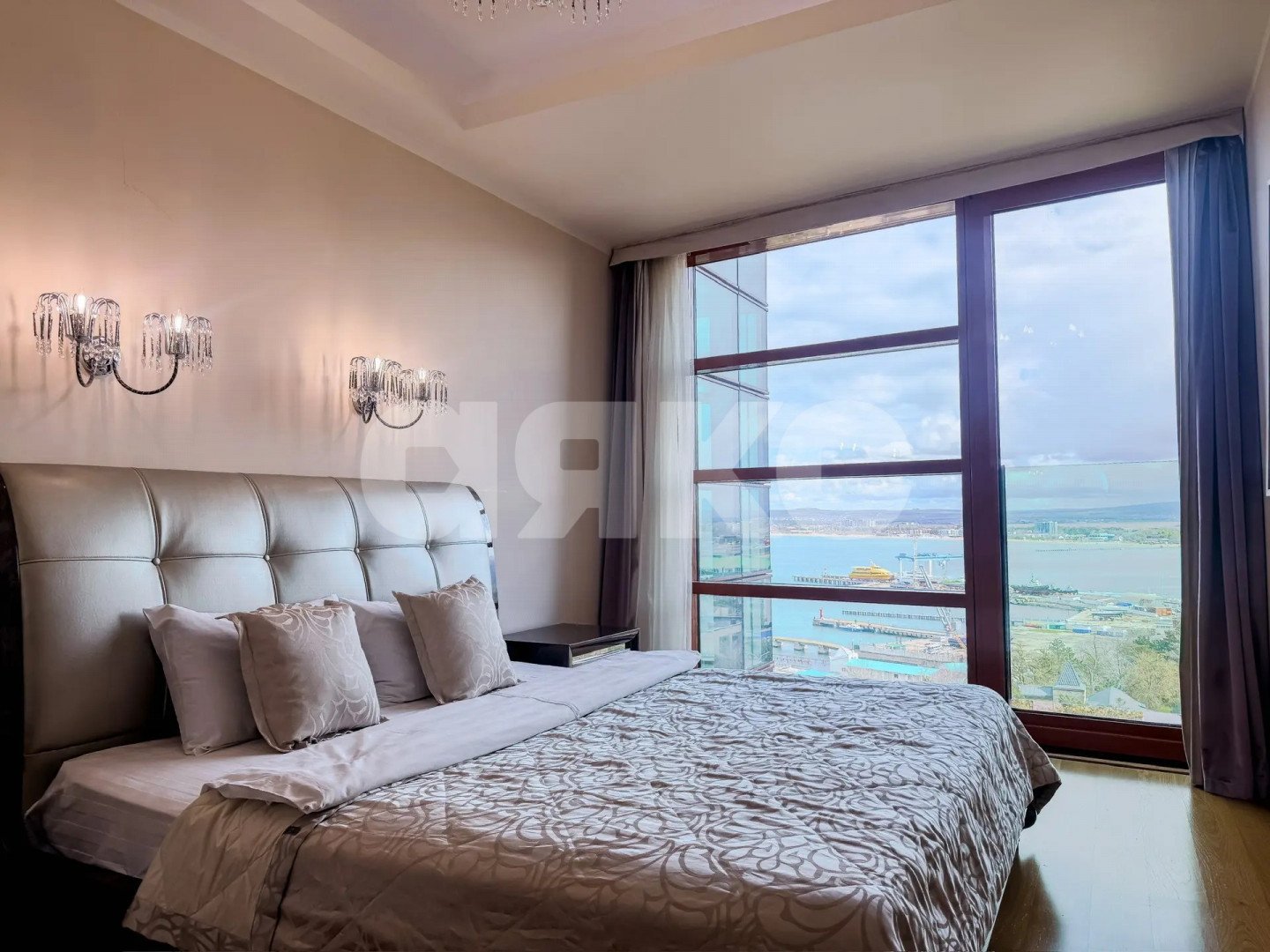 Фото №2: 1-комнатная квартира 57 м² - Анапа, мкр. жилой комплекс Золотая Бухта, пр-кт Революции, 3