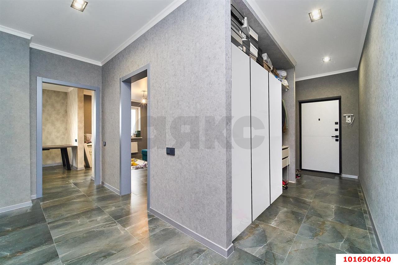 Фото №10: 3-комнатная квартира 103 м² - Краснодар, Прикубанский внутригородской округ, мкр. Краевая Клиническая Больница, ул. Домбайская, 12