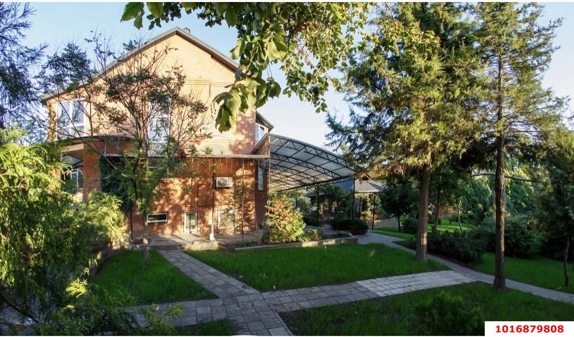 Фото №1: Дом 300 м² + 19 сот. - Динская, мкр. Солнечный, ул. Речная