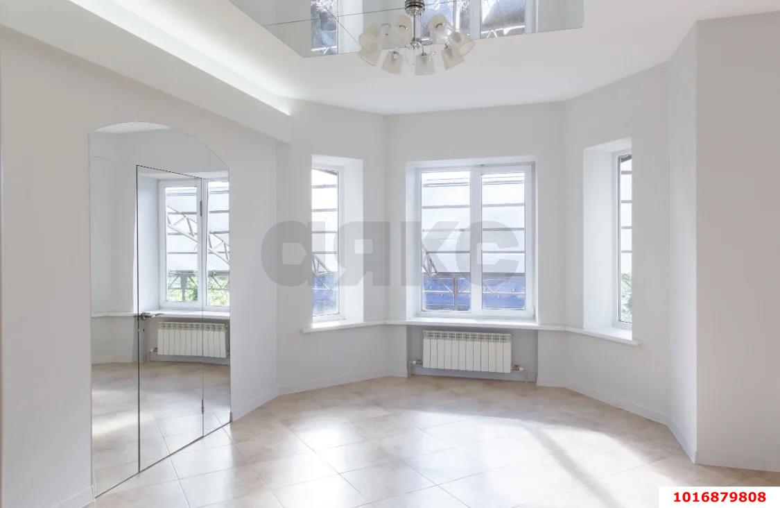 Фото №13: Дом 300 м² + 19 сот. - Динская, мкр. Солнечный, ул. Речная